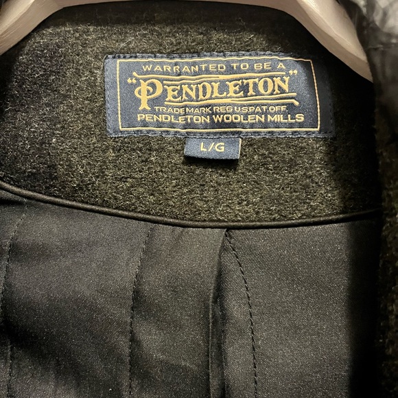 PENDLETON Wool Blend Quilted Collar Coat - Picture 4 of 5